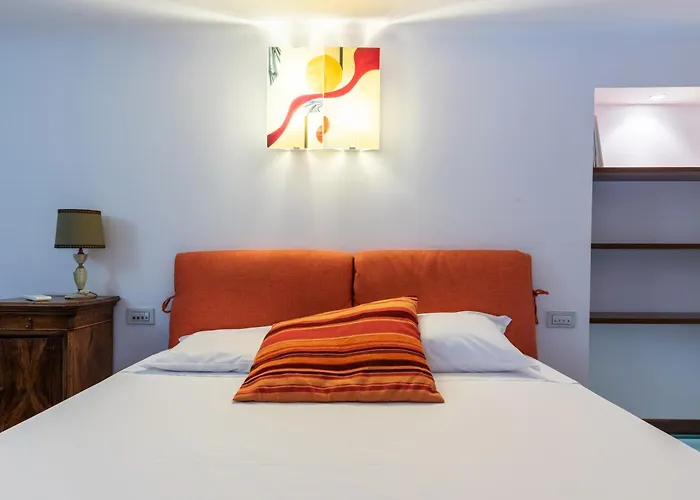 شقة Loft Tibaldi - Bocconi ميلان